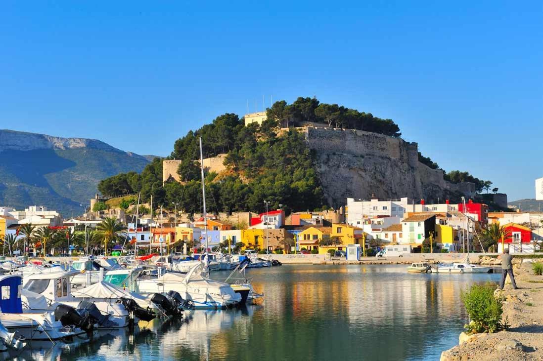 Casita Del Castillo Denia Bagian luar foto
